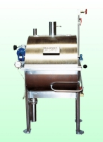 Machine for dyeing